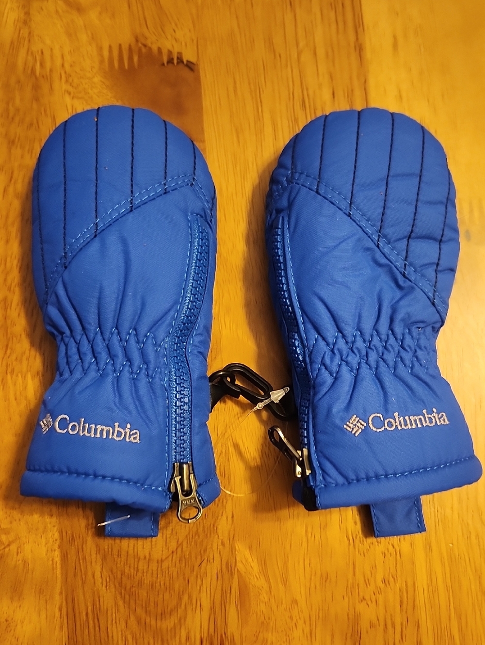 Infant Columbia Chippewa III Mittens NWOT
